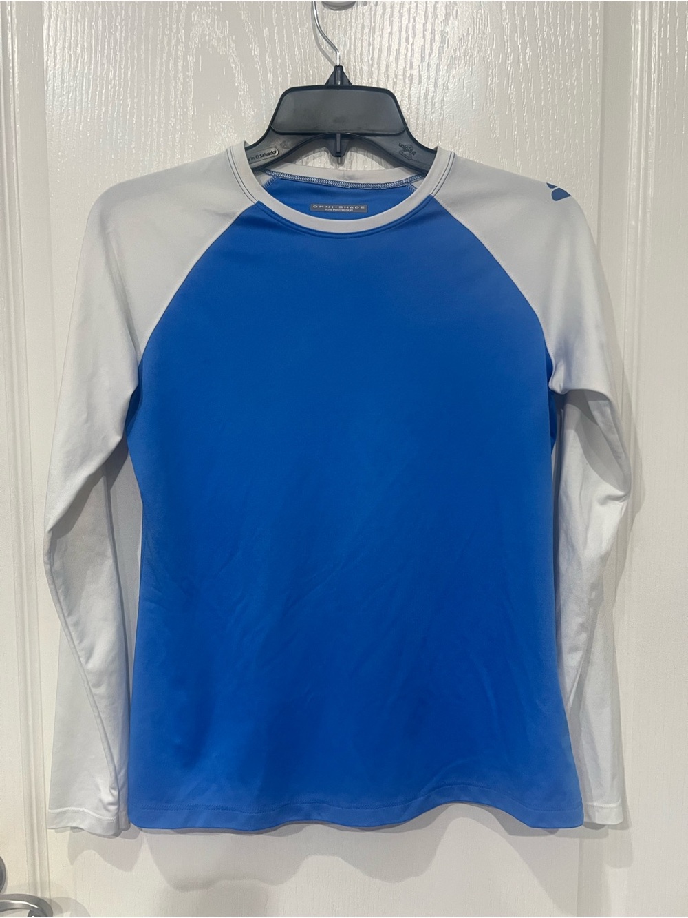 Columbia Women's Blue and White Long-Sleeve Rash Guard